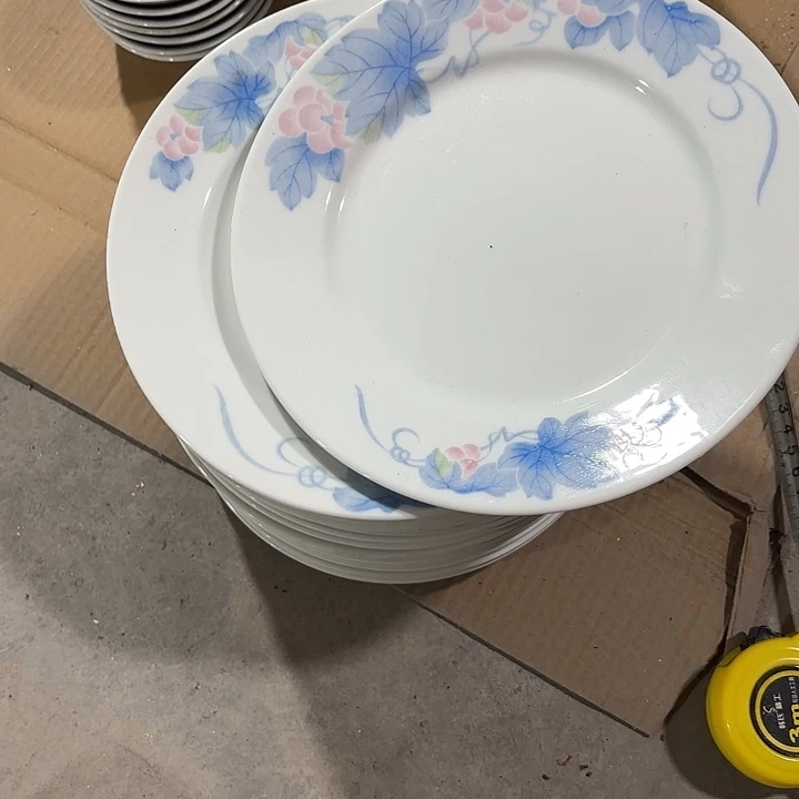 陶葡萄花20公分，平盘平盘两个