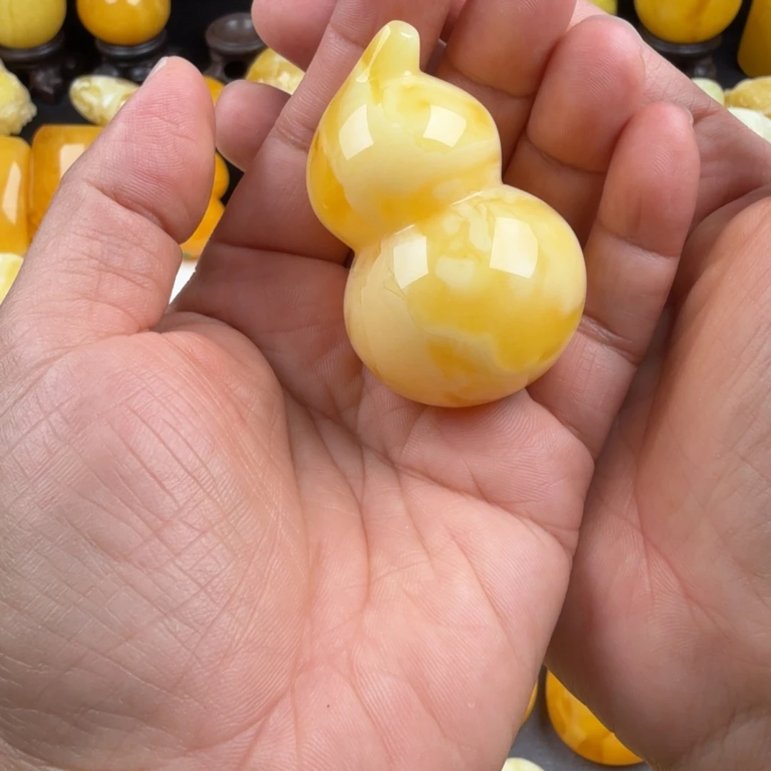 琥珀未镶嵌颈饰纯天然琥珀蜜蜡