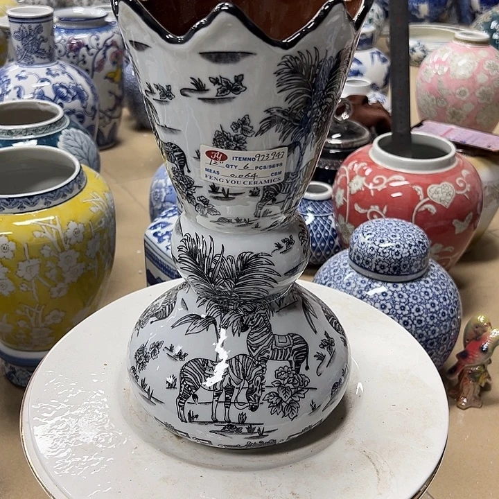 瓷片微瑕。。。。。。。。。。。