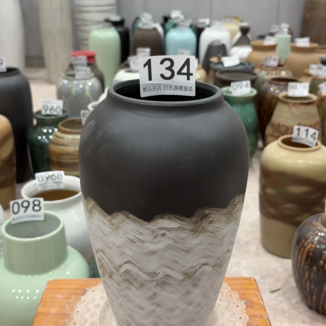 摆件134 景德镇陶瓷花瓶高27口9.5