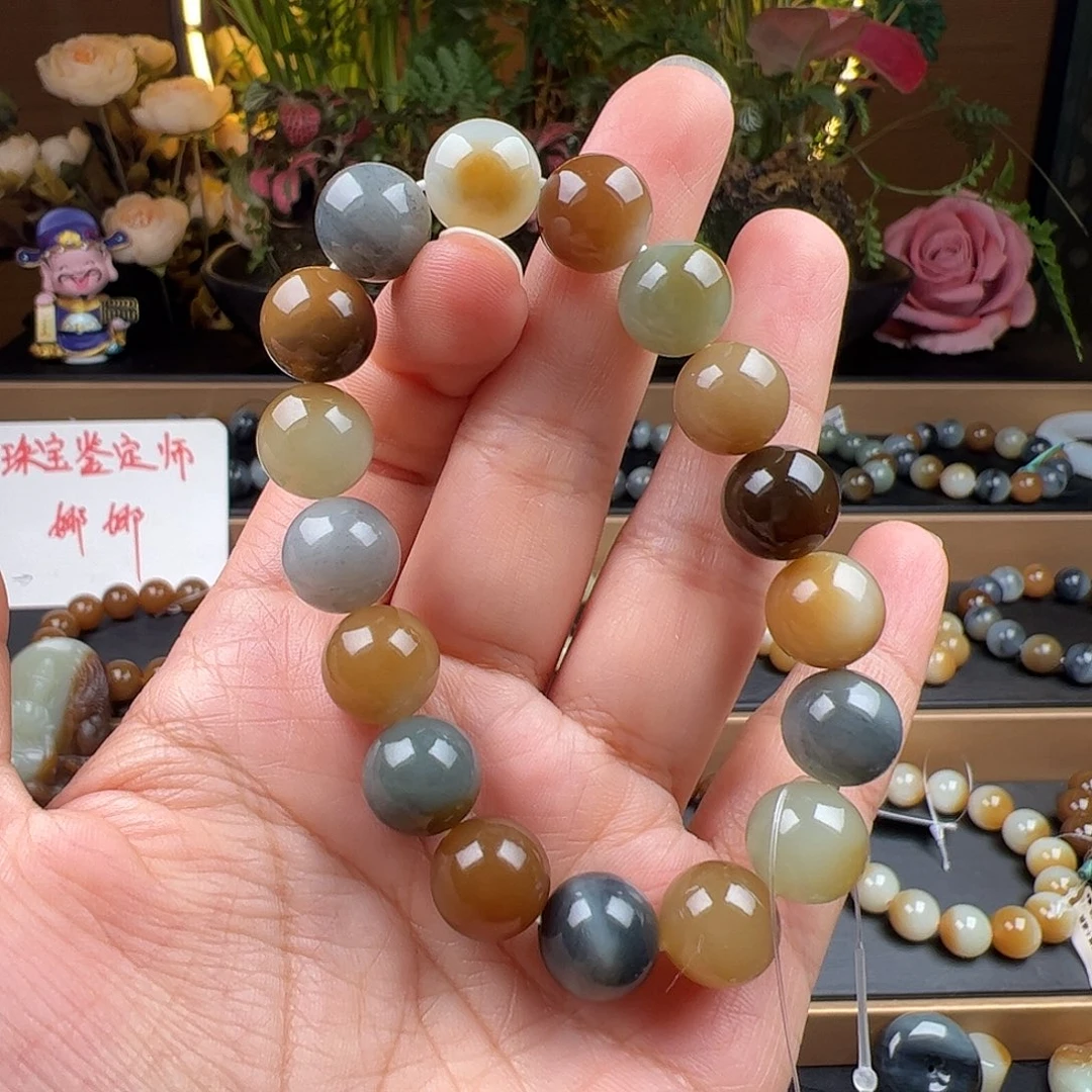 和田玉未镶嵌手链新疆若羌楼兰精品三色卡12