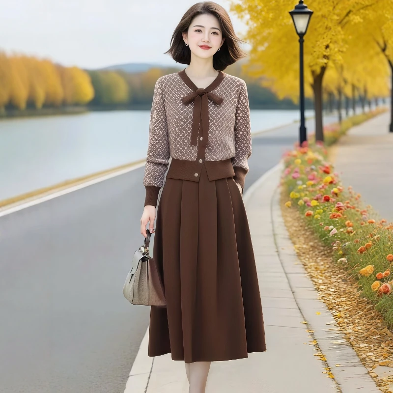 美拉德复古咖色针织套装女2025春秋新款单排扣长袖针织衫+半身裙