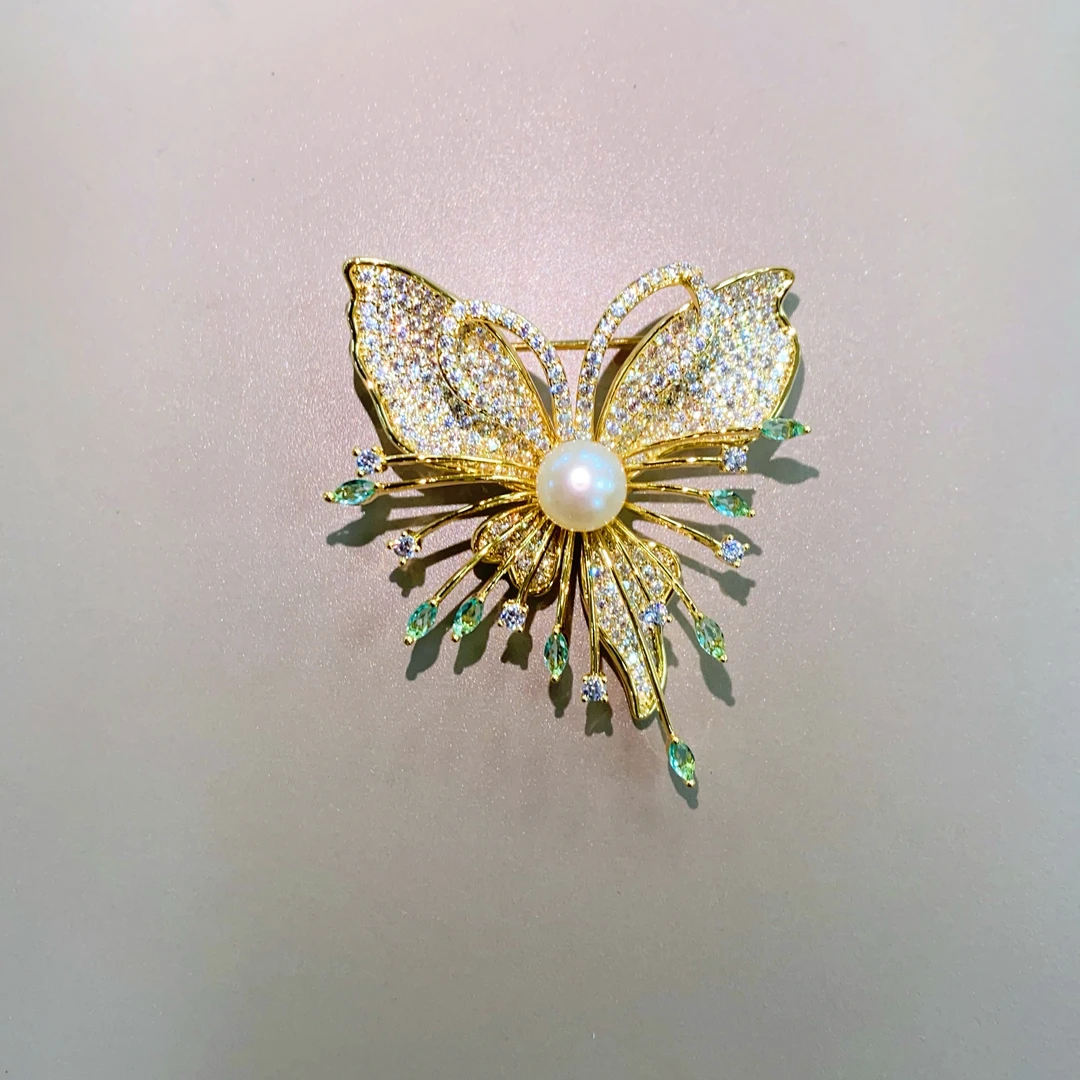 kasiya/卡思雅 铜合金锆石胸针 时尚百搭蝴蝶花胸针