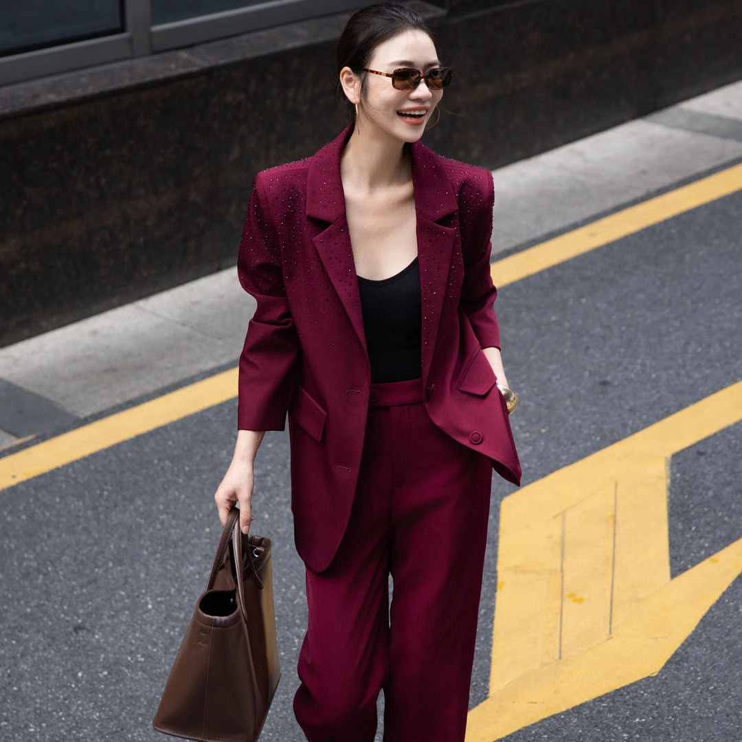 2025秋装新款时尚烫钻单西装休闲风正装闪闪品质女装显瘦飒美外套