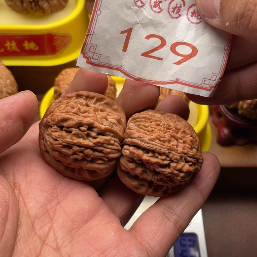 文玩核桃吊坠39汉高楼