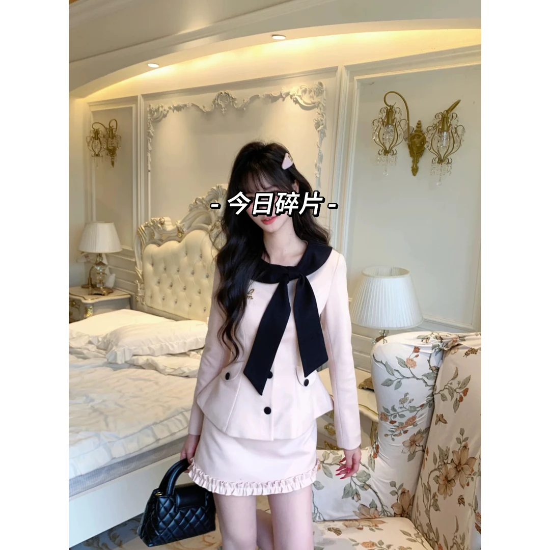 海德堡手书 富家千金风粉色呢子外套半裙法式套装女