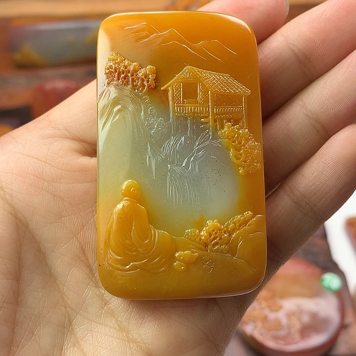 石英质玉（黄龙玉）未镶嵌挂件