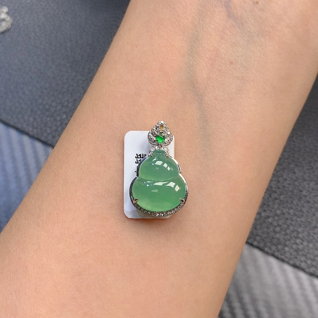 翡翠18K金镶嵌吊坠(不含链)翡翠