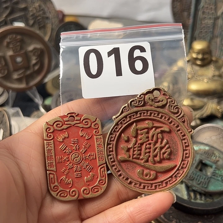 阿***)铜复古文创工艺品