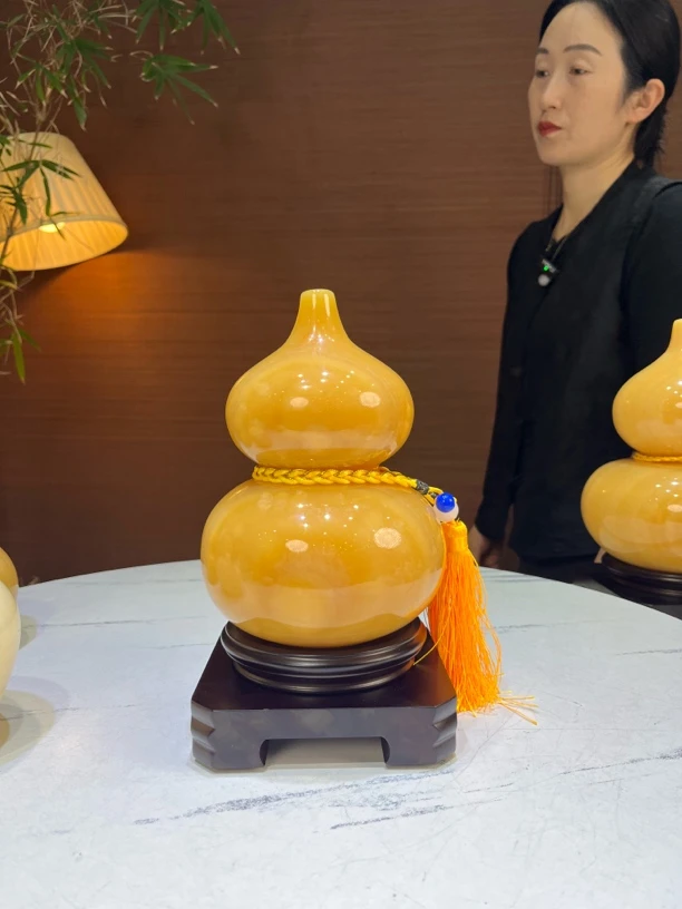 精品天然玉石葫芦摆件