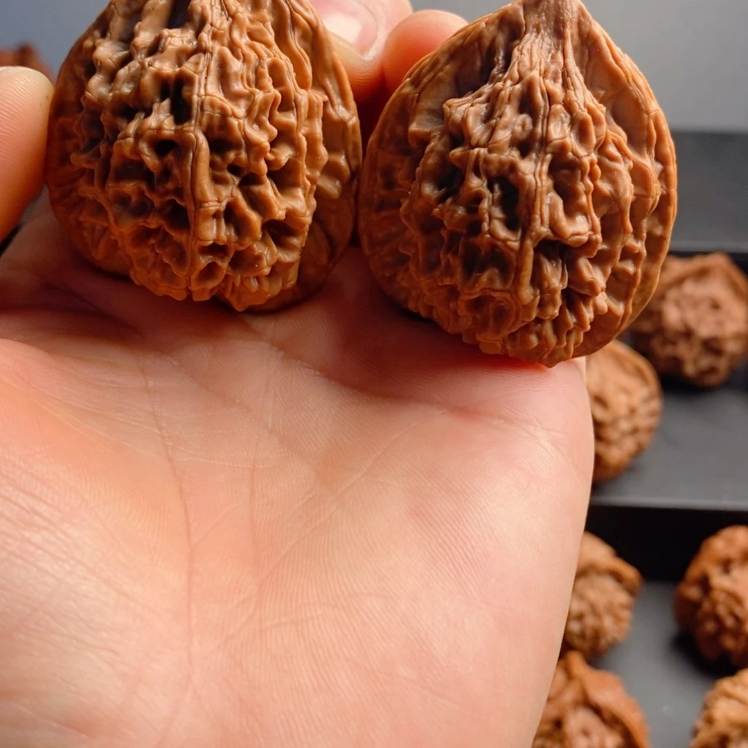 把件文玩核桃秦岭歪鸡