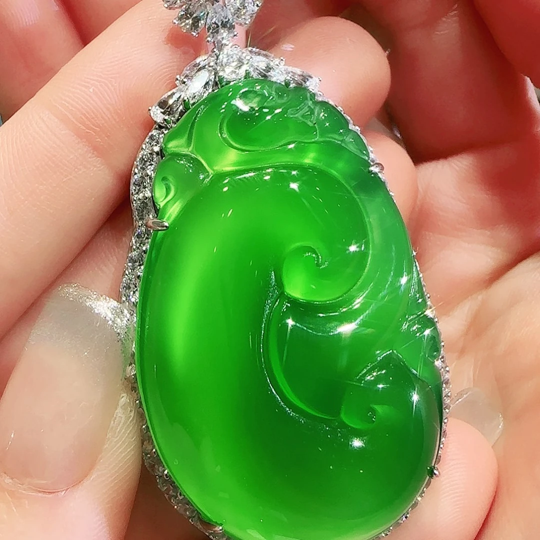 玛瑙/玉髓吊坠未镶嵌