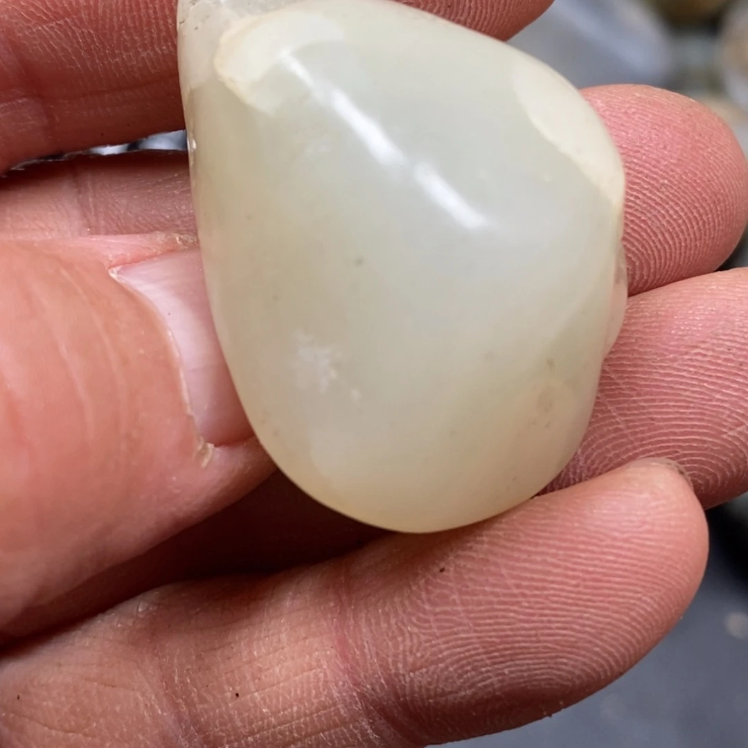 和田玉（糖玉）挂件未镶嵌