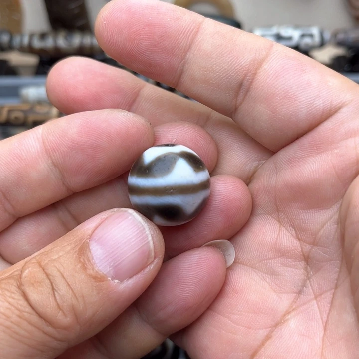 玛瑙/玉髓颈饰未镶嵌东****杨