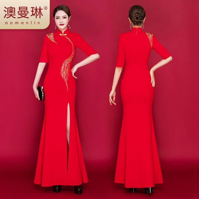 红色刺绣新款长款旗袍优雅改良版演出连衣裙春夏季节高贵中国风