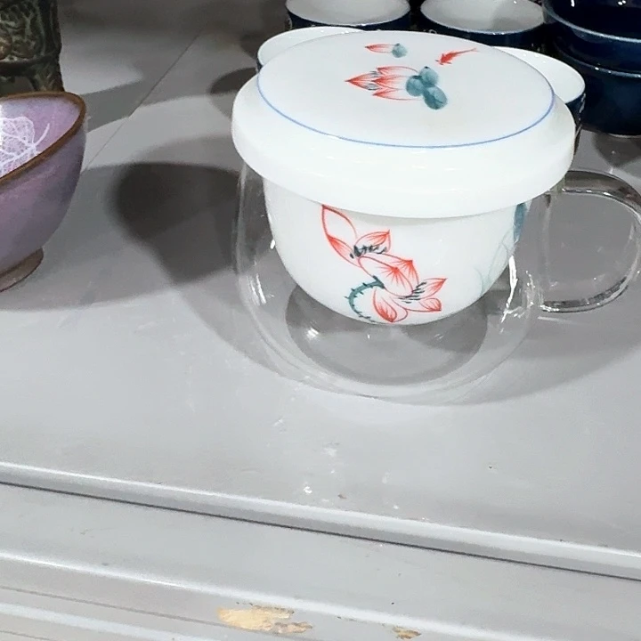 主人杯一个，瓷。主人您好