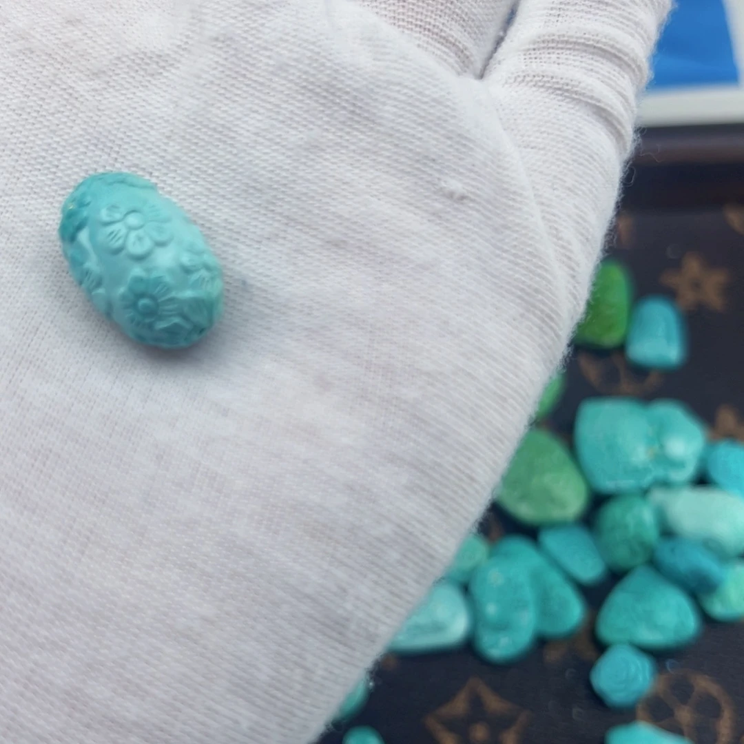 绿松石未镶嵌吊坠