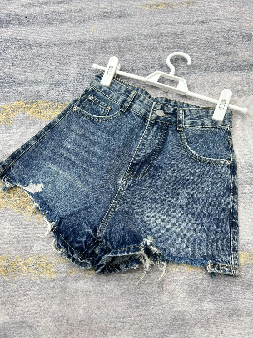 不规则磨破毛边牛仔短裤【9158】