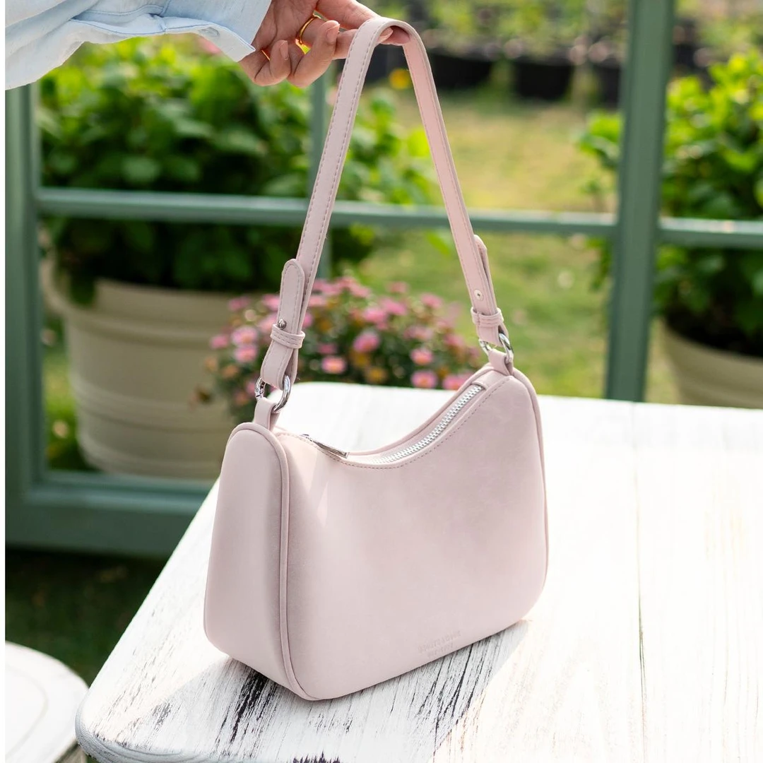 包包女式2025新款轻奢小众高级感粉色通勤腋下包时尚百搭斜挎包女