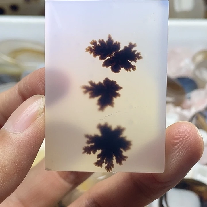 玛瑙/玉髓合金颈饰