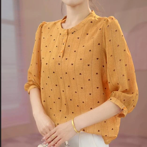 爆款2025夏季新款时尚洋气减龄爱心薄款七分袖小衫潮