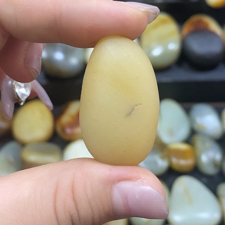 和田玉（糖玉）未镶嵌挂件