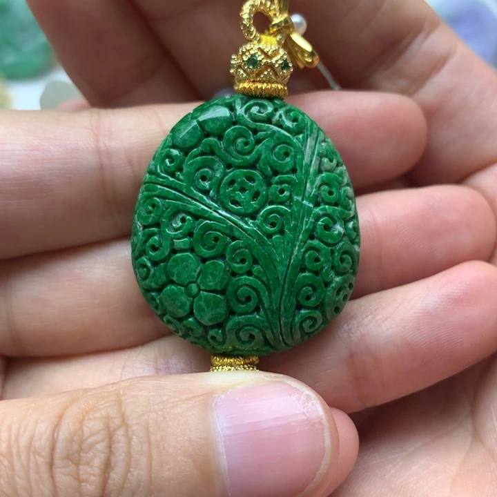 颈饰未镶嵌翡翠翡翠