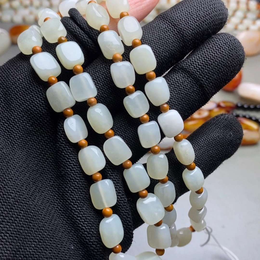 和田玉未镶嵌手链