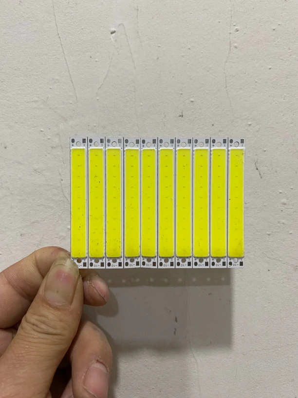 3.7v小号长条COB灯珠10个
