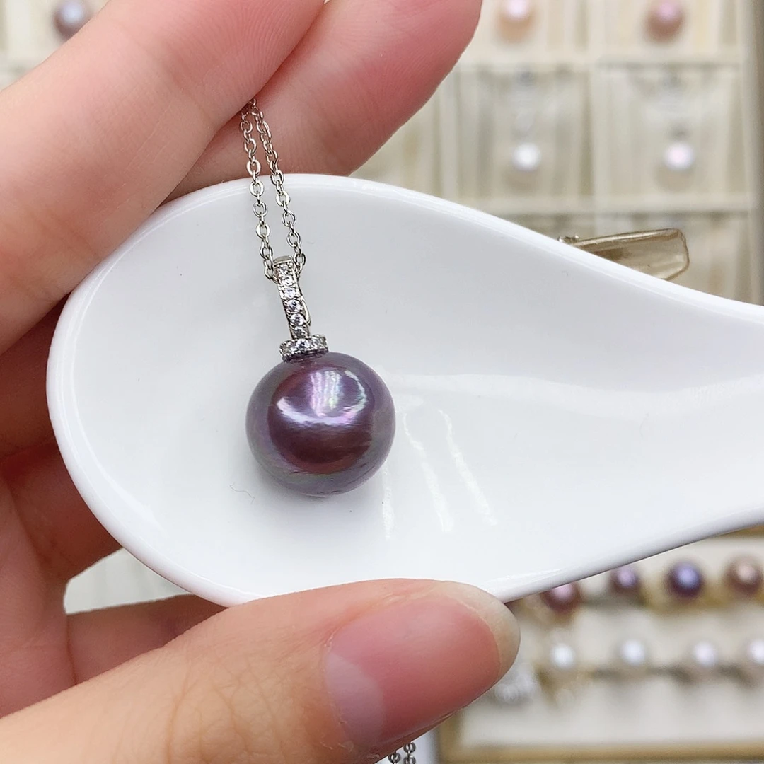 淡水珍珠颈饰合金