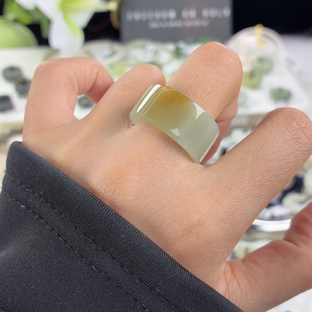 和田玉（糖玉）未镶嵌戒指i109一口糖圆切18.3不退换