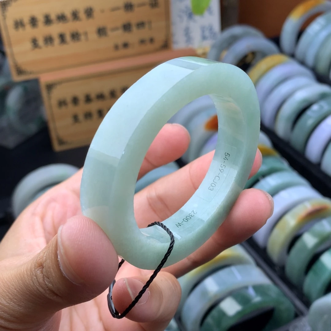 未镶嵌手镯定制翡翠定制手镯