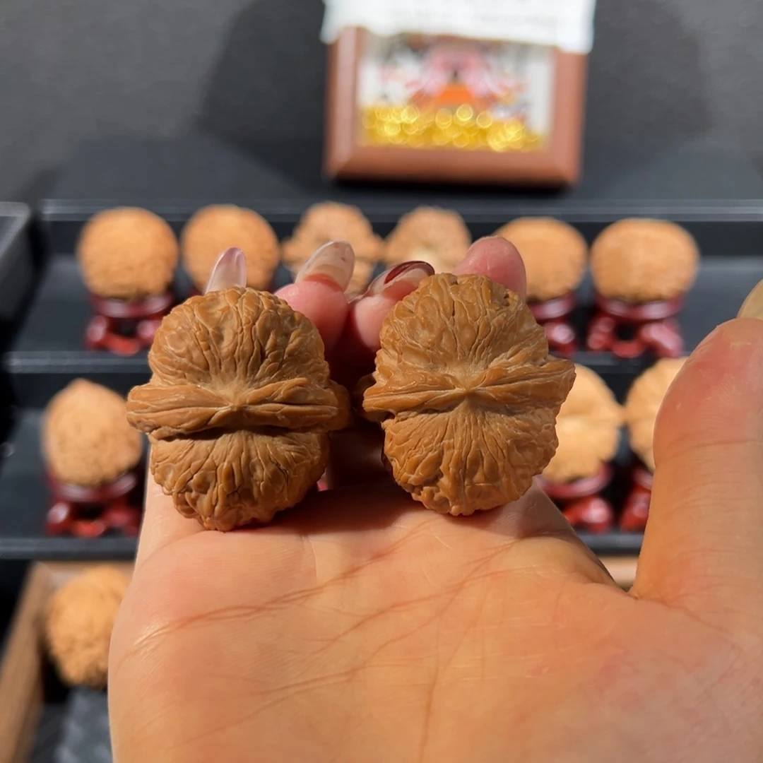 文玩核桃把件元宝39+