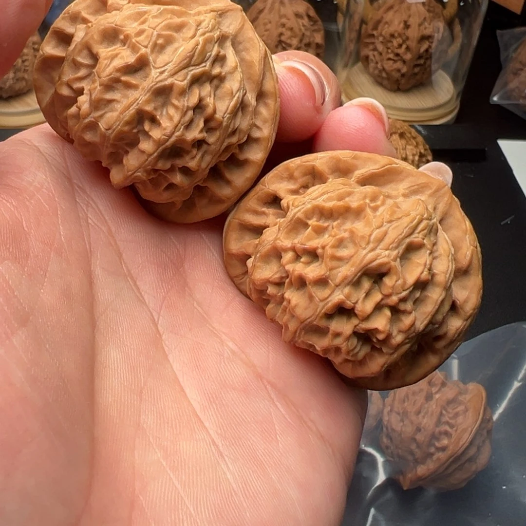 文玩核桃把件宫灯42全品