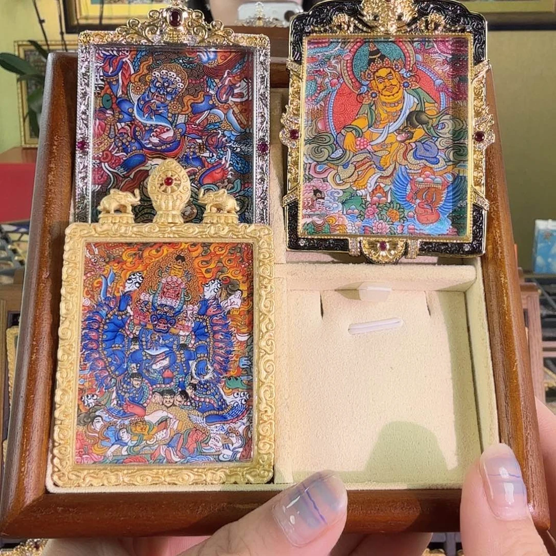 吊坠大黑天黄cc大威德