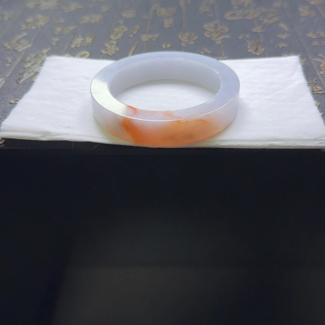 未镶嵌翡翠手镯定制翡翠