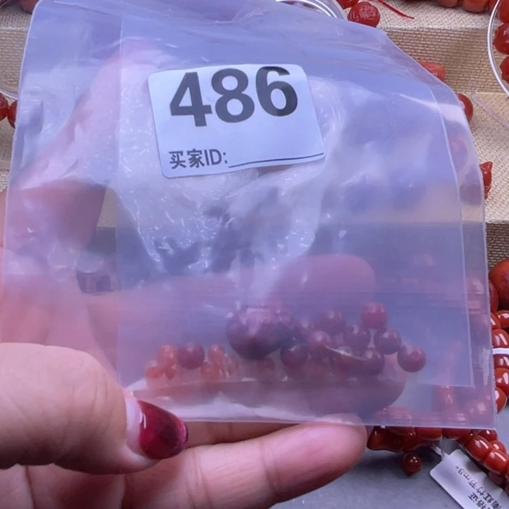 手串未镶嵌南红玛瑙一**士