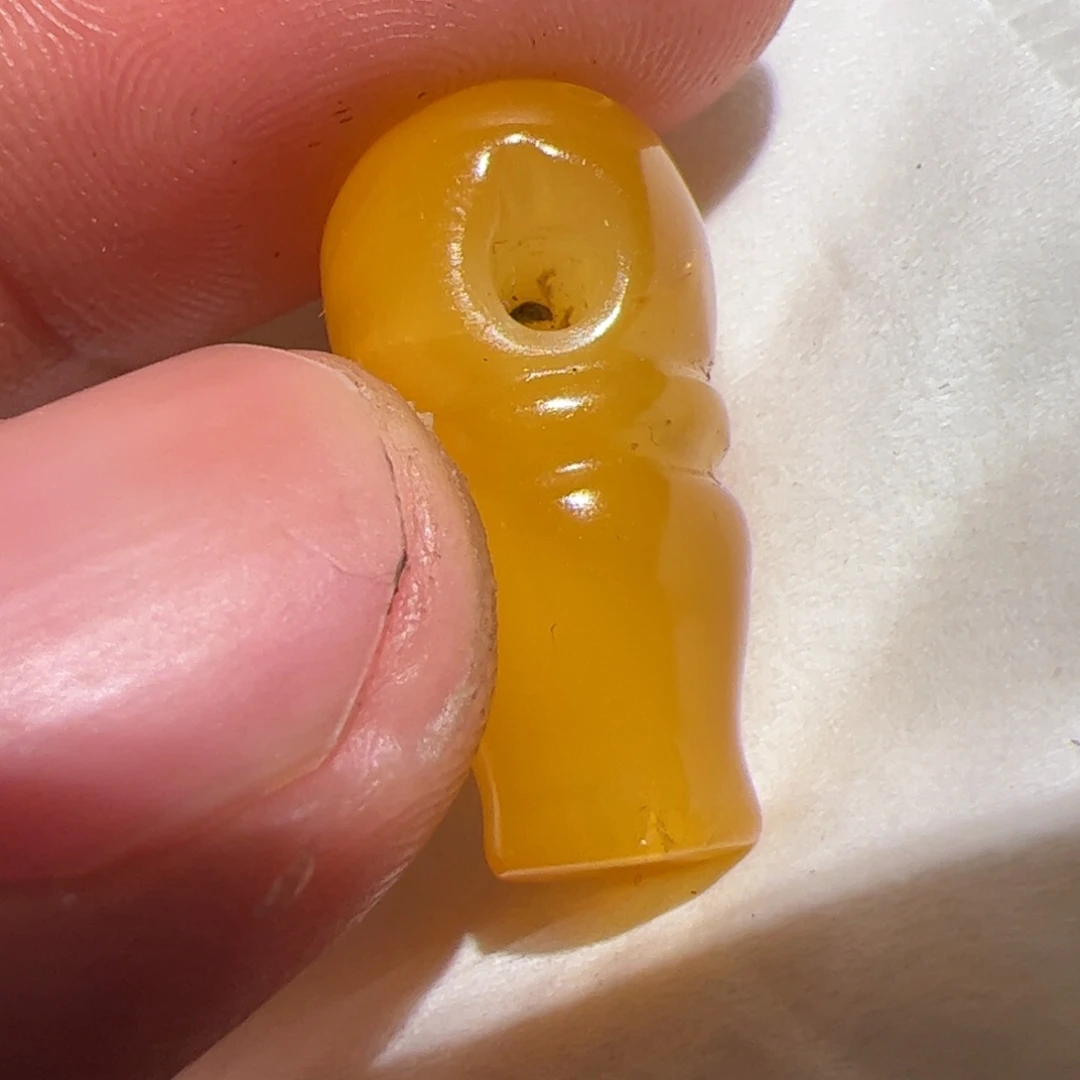 玻璃颈饰你在一起吗