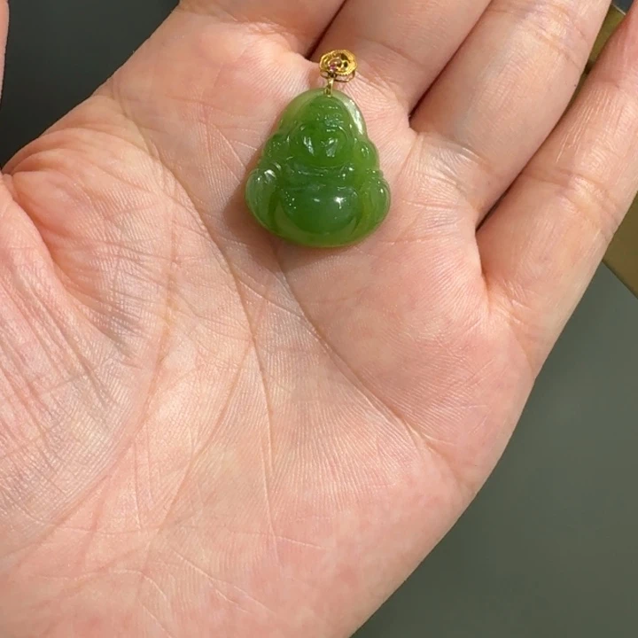 和田玉18K金镶嵌颈饰暴***