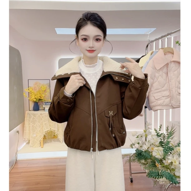 维斯优品2025冬季新款时尚显瘦百搭加厚短款女士派克服外套