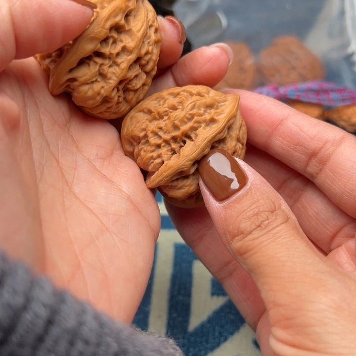 桃核吊坠文玩核桃九龙