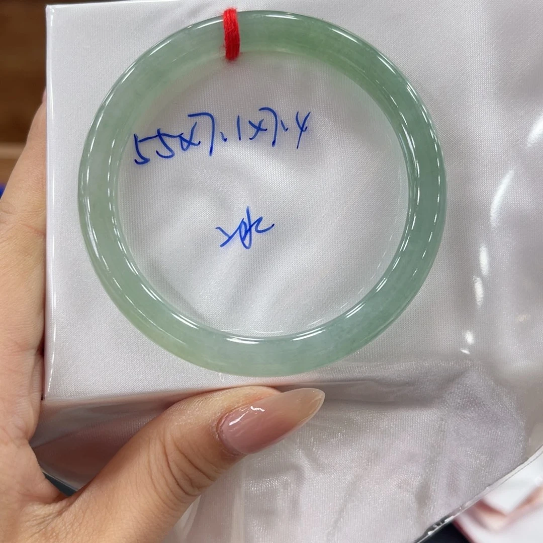 未镶嵌手镯翡翠翡翠