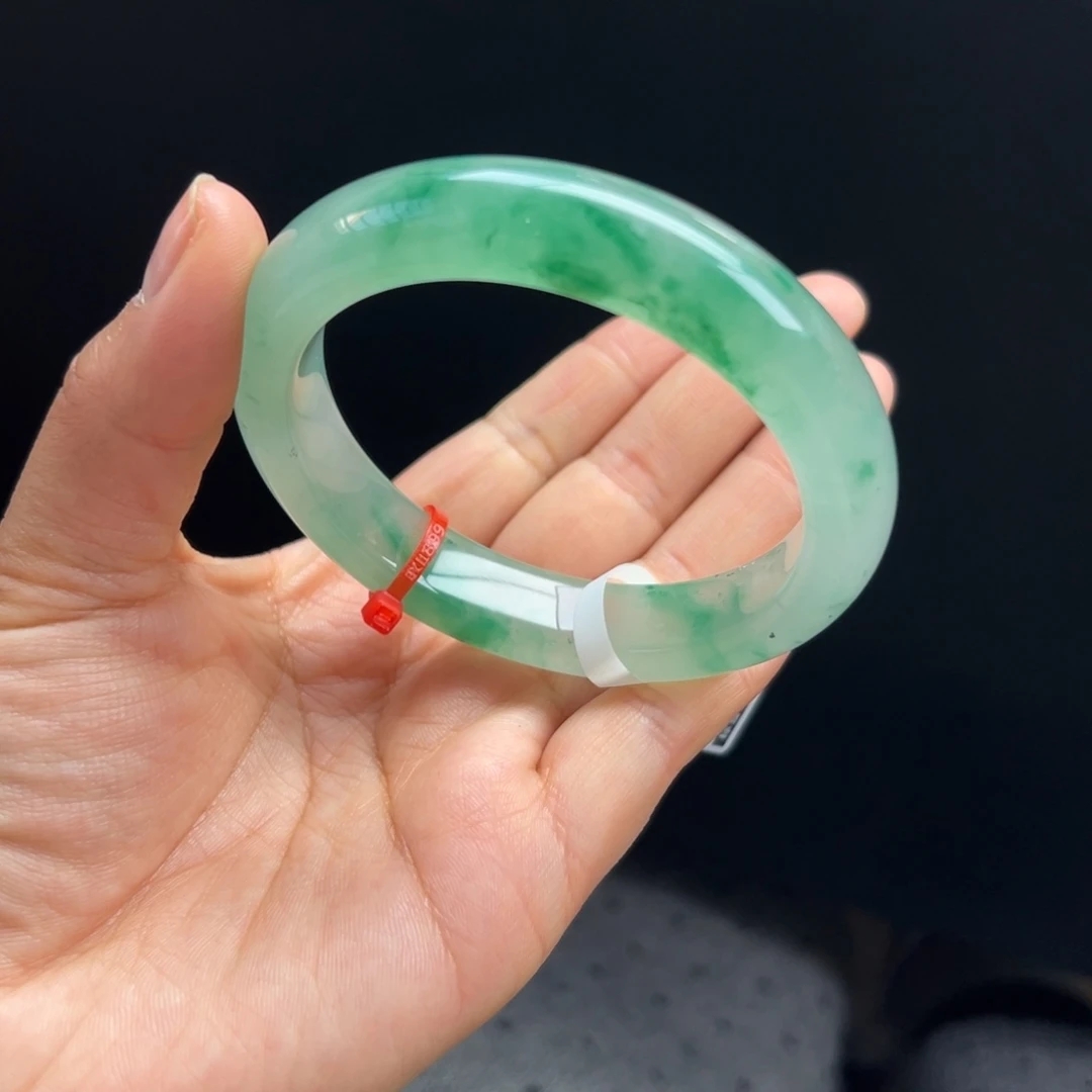 石英质玉未镶嵌手镯非洲翠5960