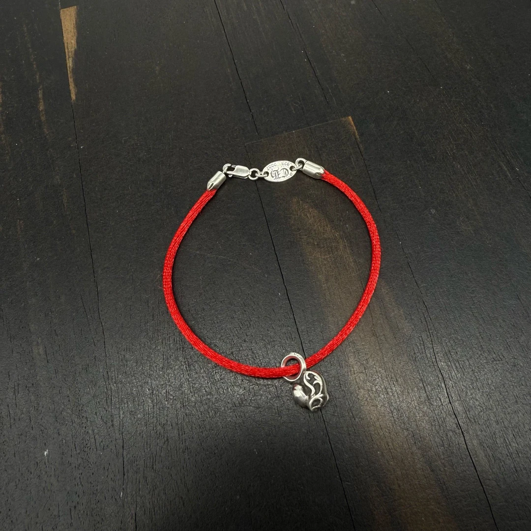 18.5cm Chrome Hearts 克罗心 红绳藤蔓爱心手绳手链