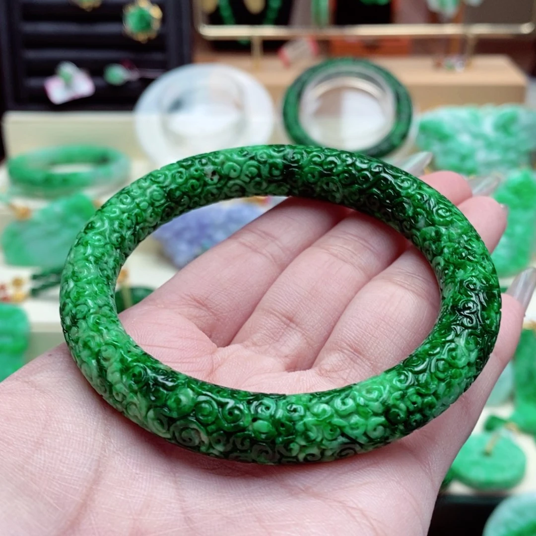 未镶嵌手镯翡翠女****们翡翠手镯