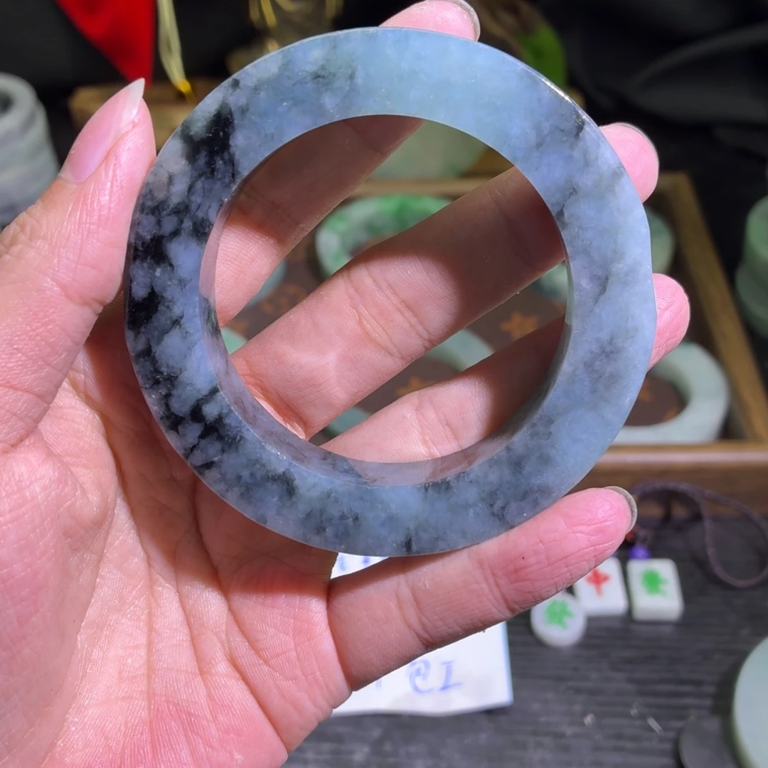 定制翡翠未镶嵌天然翡翠A货毛胚手镯定制