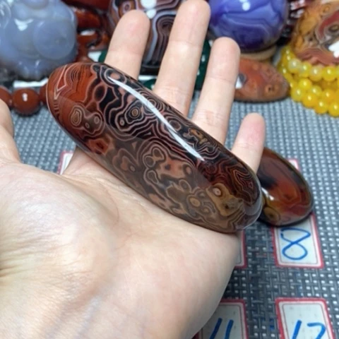 未镶嵌玛瑙/玉髓珠宝奇石军*