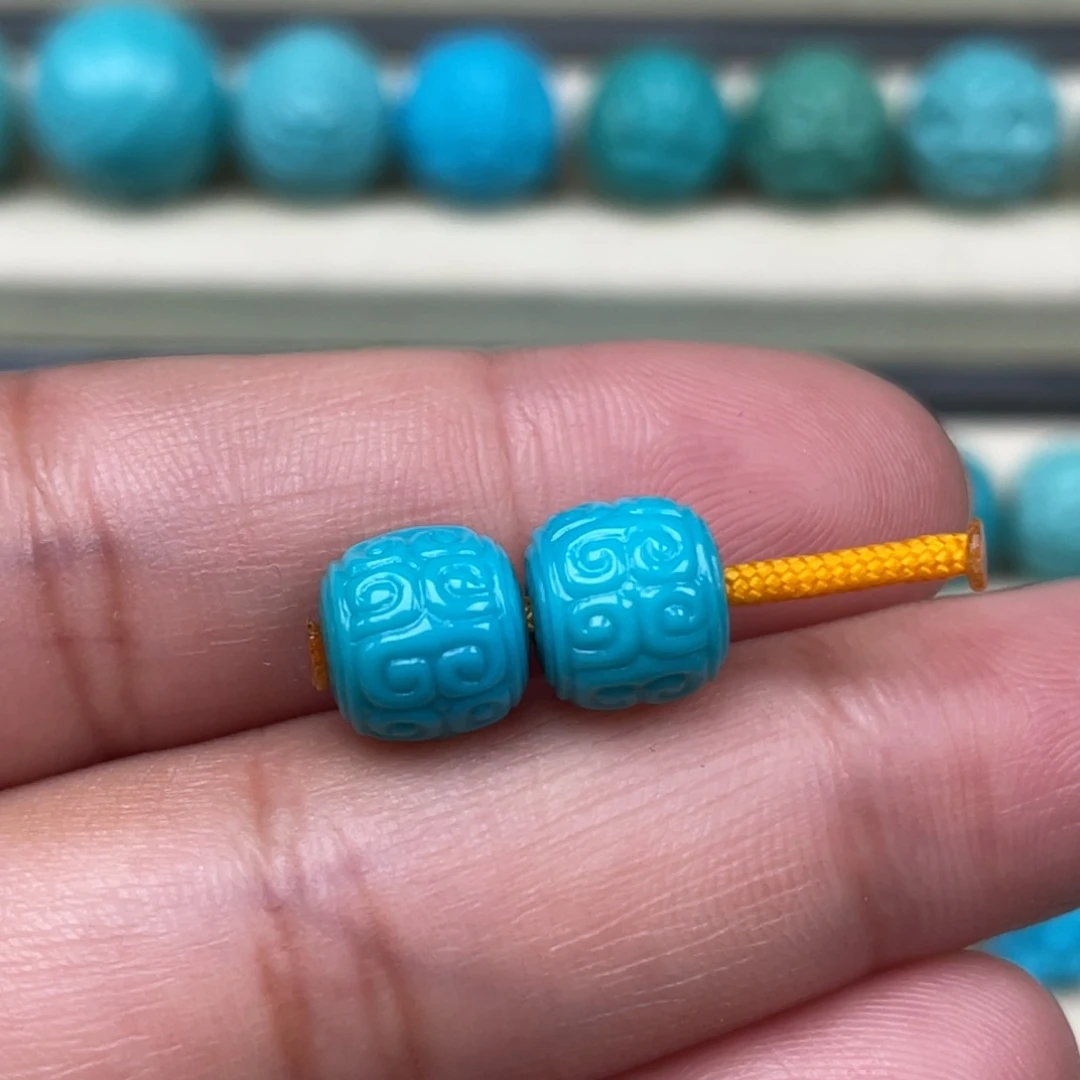 绿松石挂件未镶嵌8.1*7.5mm