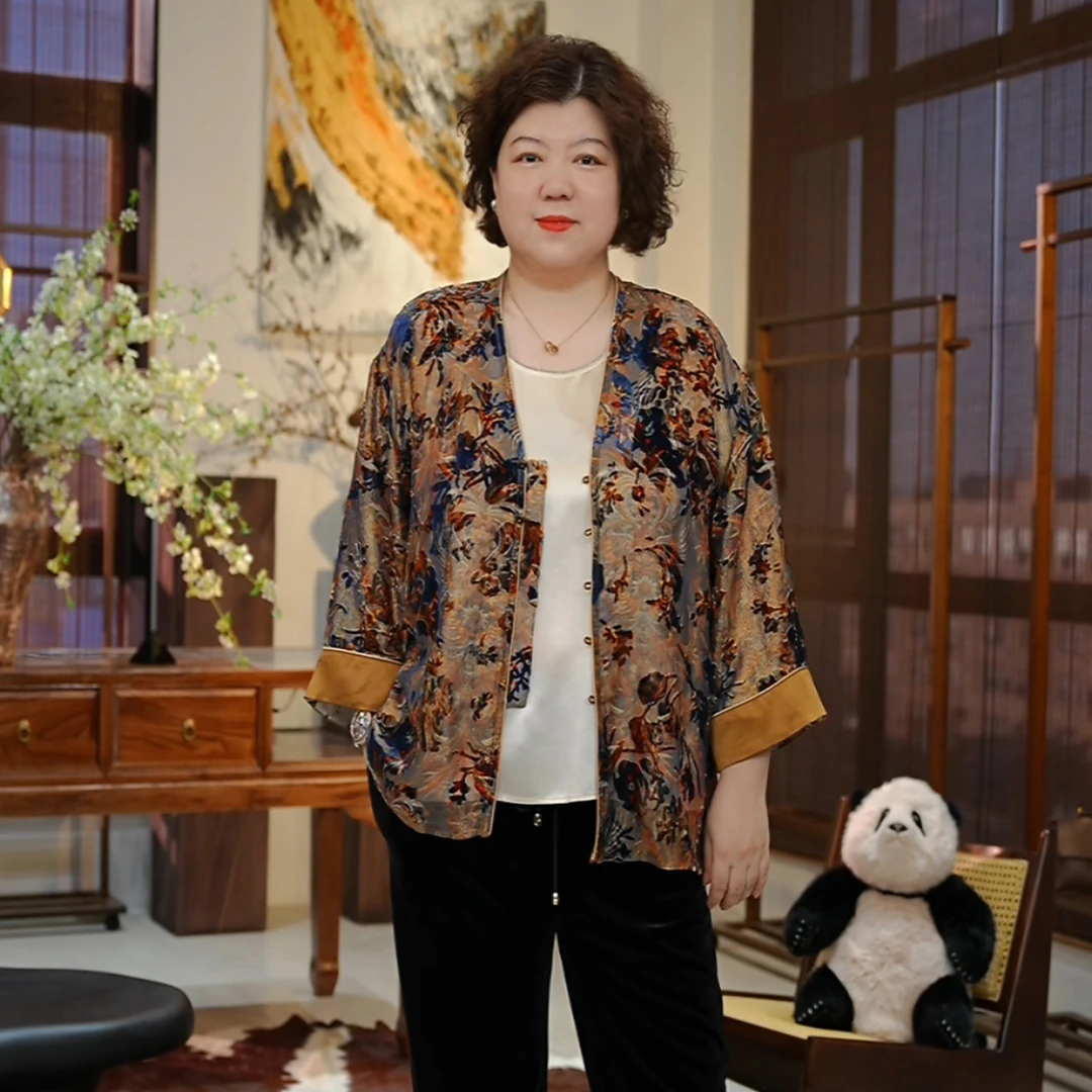 金雀绫【鎏金盛宴】新中式丝绒设计师款V领加宽加大外套SZA2TG541