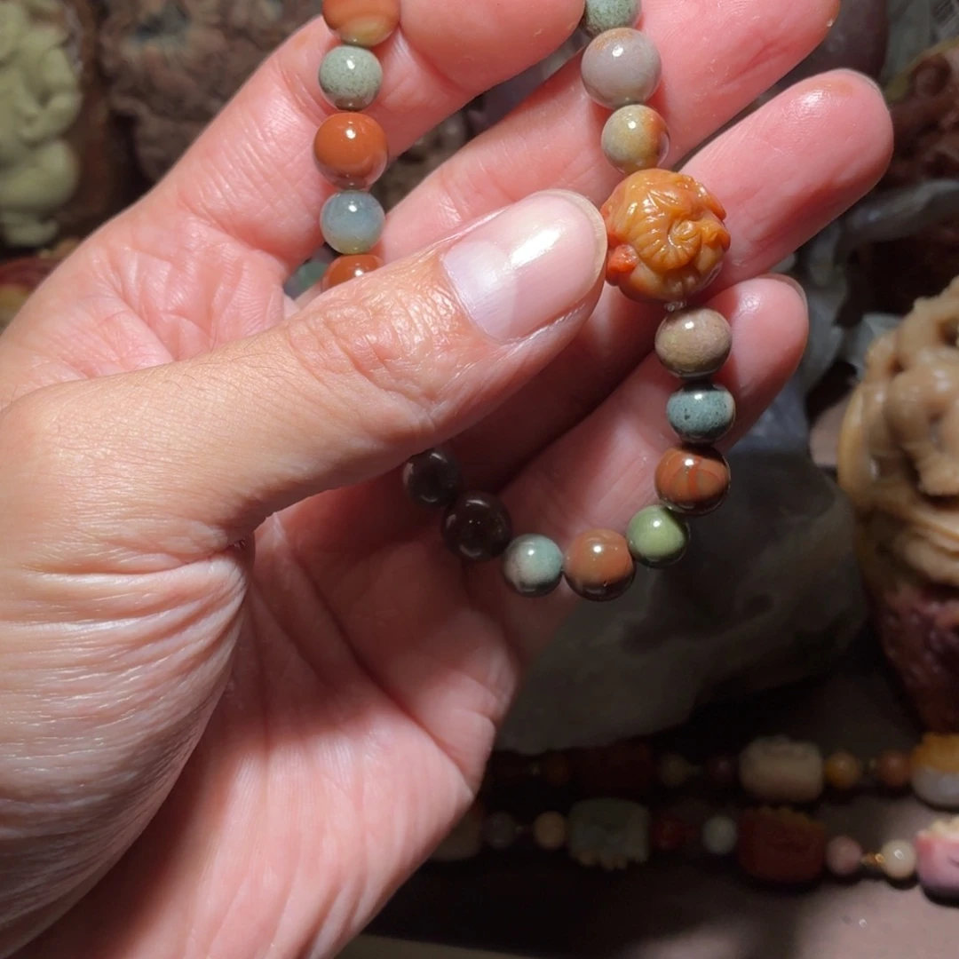 悠***心石英质玉未镶嵌吊坠76